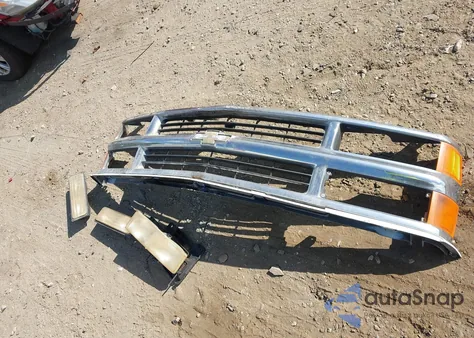 1998 Chevrolet K1500 Fleetside из США, поврежденный, VIN 2GCEK19R5W1175624